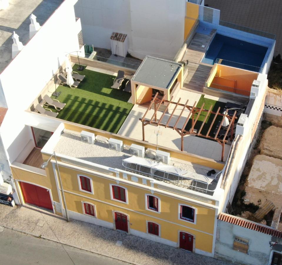 Casa Amarela Guesthouse Albufeira Esterno foto