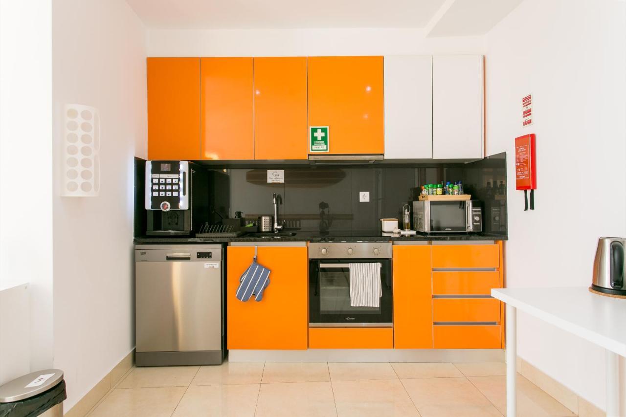 Casa Amarela Guesthouse Albufeira Esterno foto
